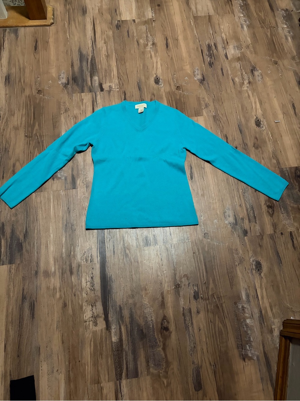 Peck & Peck Turquoise V-Neck Sweater
